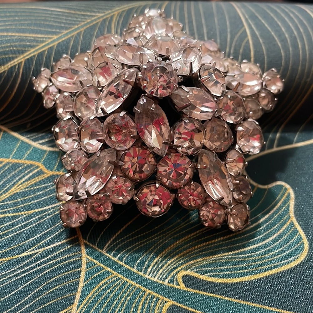 Vintage Rhinestone Brooch - Picture 2 of 5